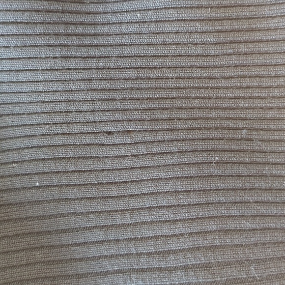 Cardigan - Picture 7 of 7